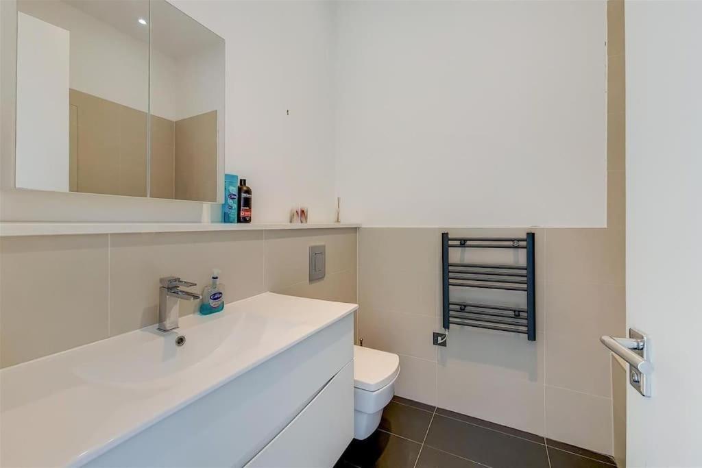 Bridgeman Road Property In King'S Cross ลอนดอน ภายนอก รูปภาพ